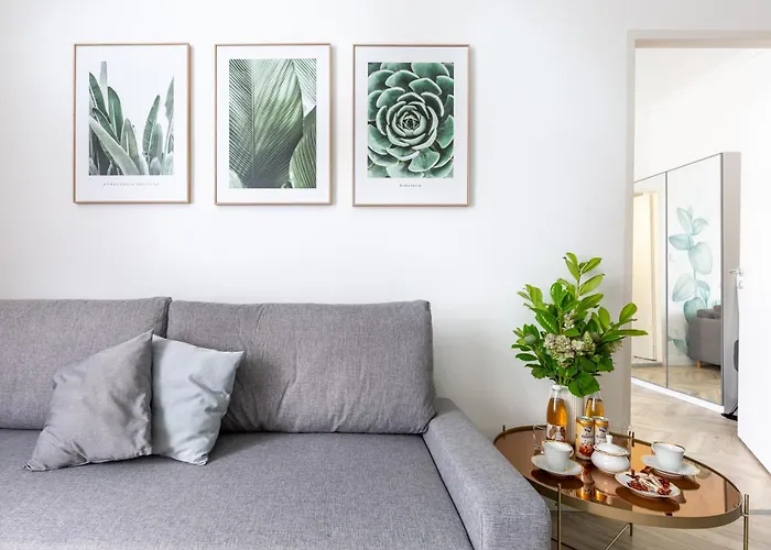 Kiraly Home By Stn
