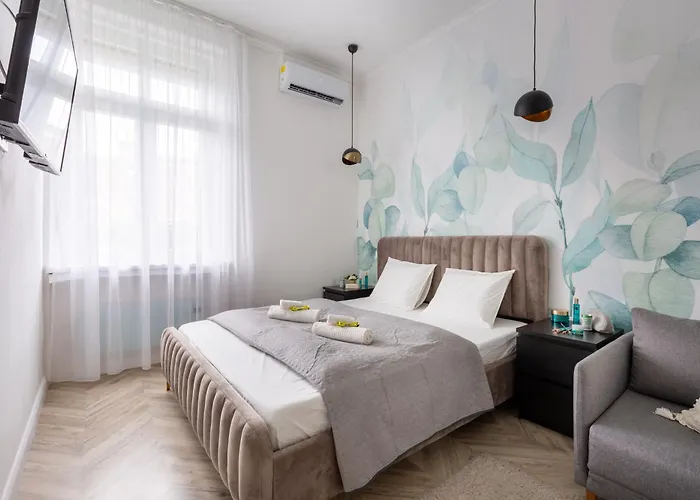 Kiraly Home By Stn